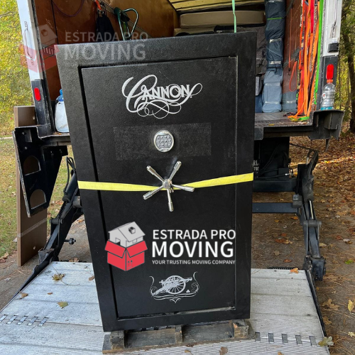 Service Provider of Local Apartment Movers in Charlotte, North Carolina, USA.